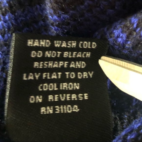 New Directions Long Sleeve Sweater - Picture 7 of 8